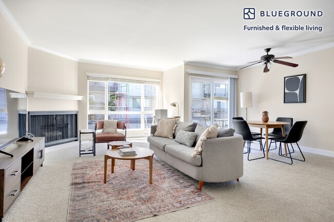 Building Photo - 28124 Peacock Ridge Dr Unit FL3-ID1429