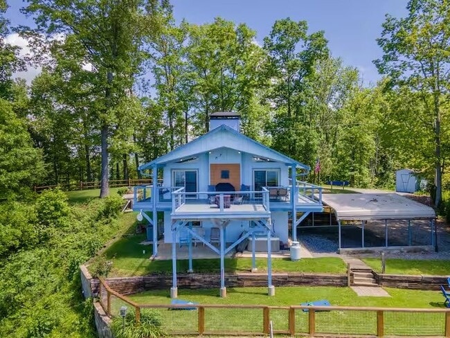 Photo - 608 Flowers Gap Rd