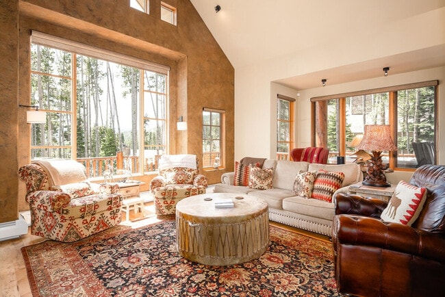 Photo - 4 Full Moon Rd Unit ID1255654P