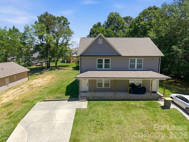 Photo - 1361 Ontario Dr
