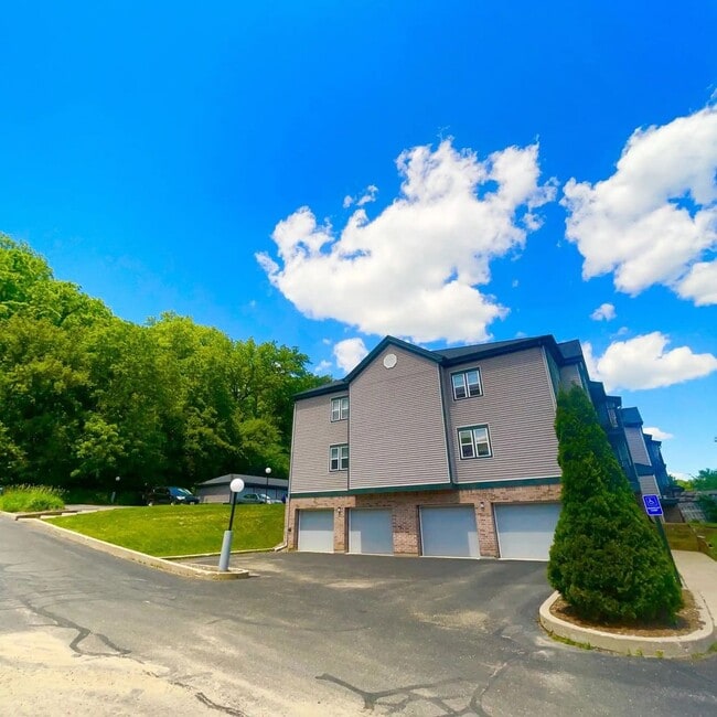 Photo - The Terrace at Cedar Glen: Fully Equipped 1–2 BR | 1 Bath | Cross Plains, WI Apartments for Rent ...