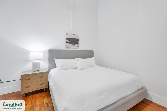 Photo - 31 Victor St Unit 211.1406460