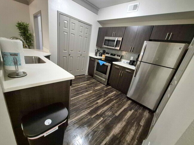 Photo - 12100 Metric Blvd Unit ID1343250P