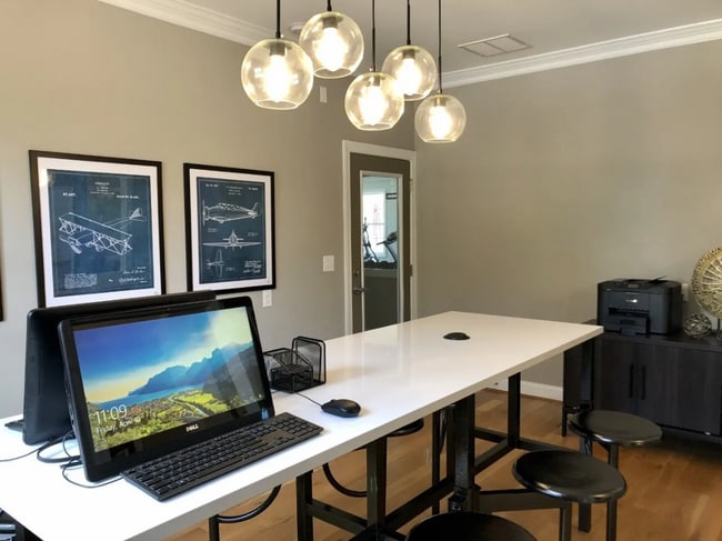 Photo - The Heights at McArthur Park