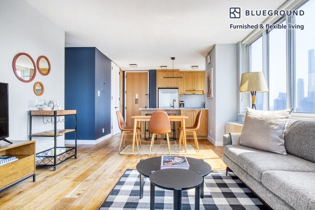 Photo - 560 W 43rd St Unit SI FL41-ID126