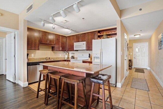 Photo - 9860 S Thomas Dr Unit ID1367041P