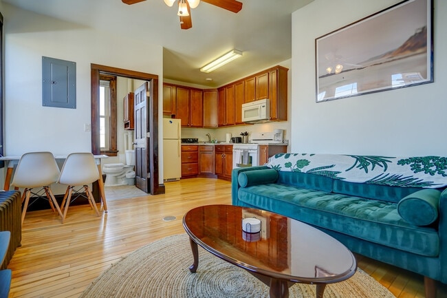 Photo - 1253 Williamson St Unit ID1419545P