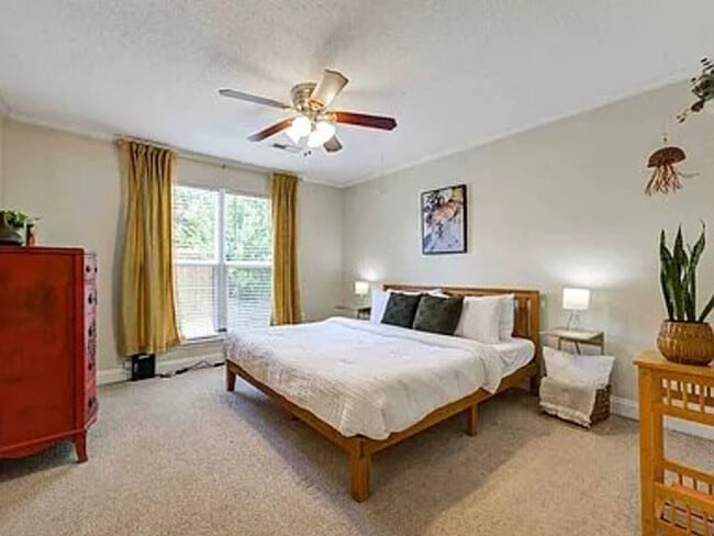 Photo - 905 Burnley Rd Unit ID1318679P