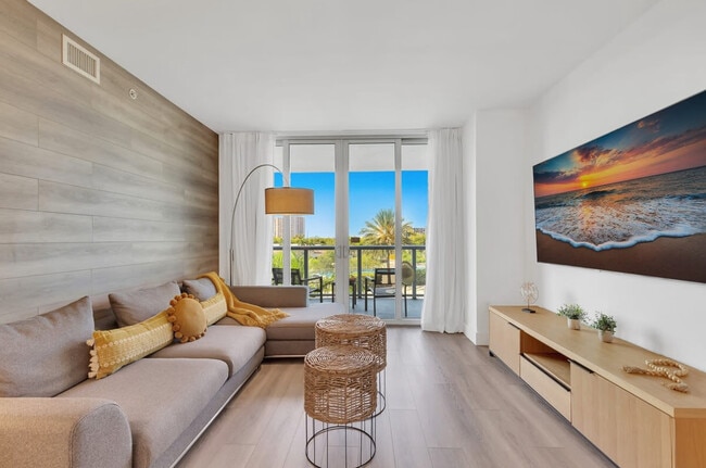Building Photo - 2602 E Hallandale Beach Blvd Unit SI ID1227368P