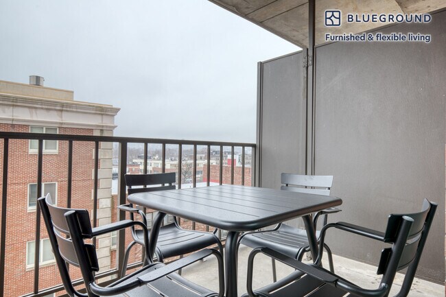 Photo - 270 Babcock St Unit FL5-ID824