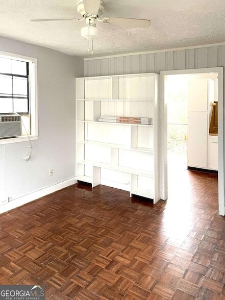 Photo - 1443 Oxford Rd NE Unit 2