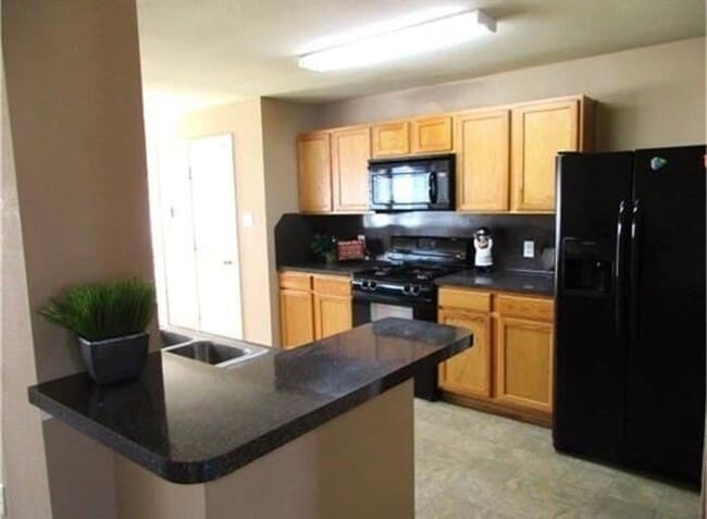 Photo - 1035 Grassy View Dr