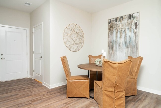 Photo - Vintage Hunters Crossing Apartments