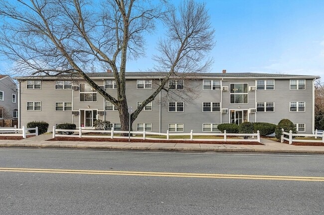 Photo - 177 Franklin St Unit 2