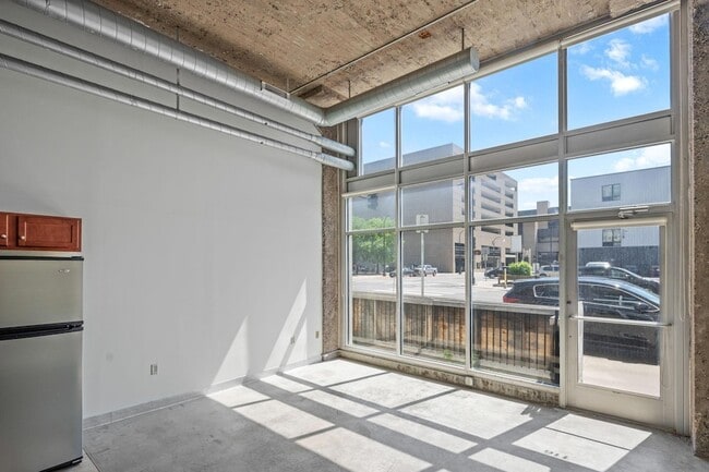 Photo - 521 S 7th St