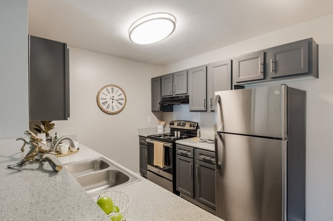 Building Photo - Bayou Landing