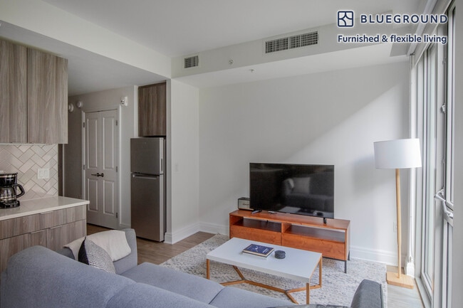 Photo - 600 4th St SW Unit SI FL4-ID917