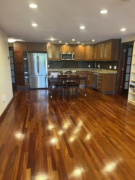 Building Photo - 50 Watertown St Unit 214