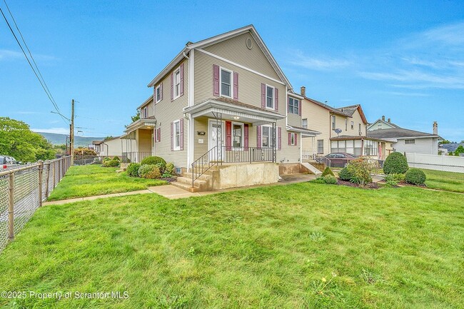 Photo - 443 14th Ave Unit Rear