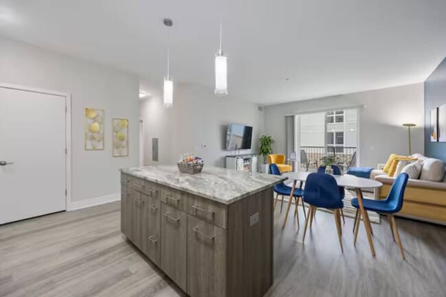 Photo - 28294 Ferry Rd Unit ID1366987P