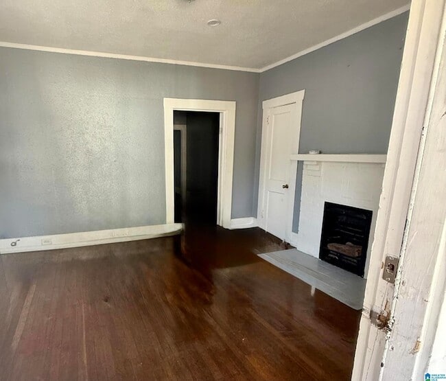 Photo - 2335 20th Pl SW Unit A