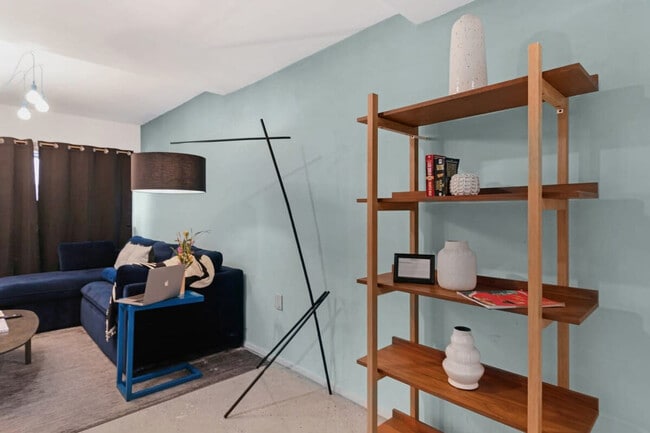 Photo - 250 Collins Ave Unit ID1272093P