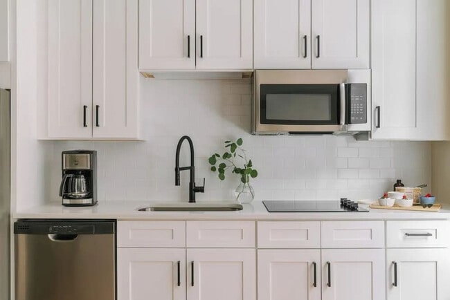 Photo - 17 S Wabash Ave Unit SI ID1504146P