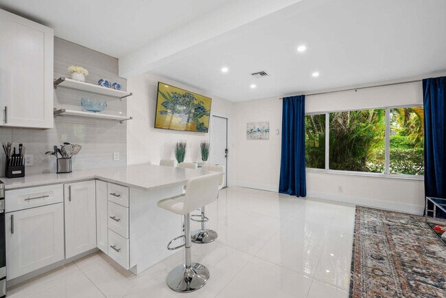 Photo - 44 N Federal Hwy Unit ID1017979P