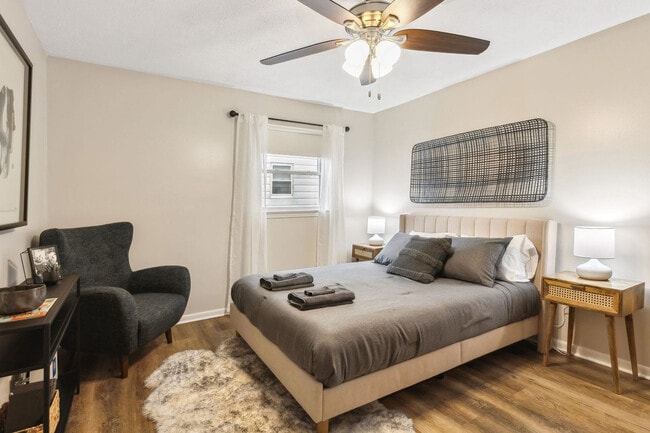 Photo - 3763 Salisbury Rd Unit SI ID1593990P