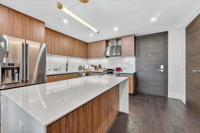 Photo - 8701 Churchill Rd