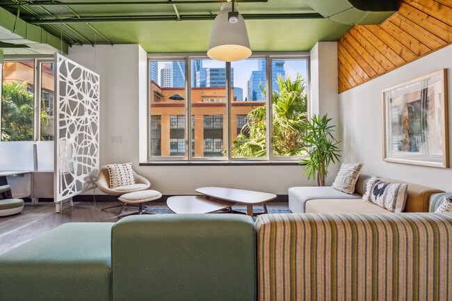 Photo - 388 Beale St Unit SI FL7-ID354756P