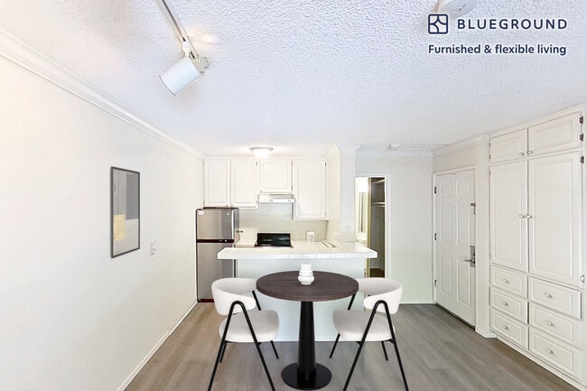 Photo - 555 W Middlefield Rd Unit FL3-ID6389A