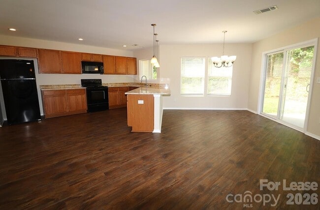 Photo - 13011 Lake Erie Ln