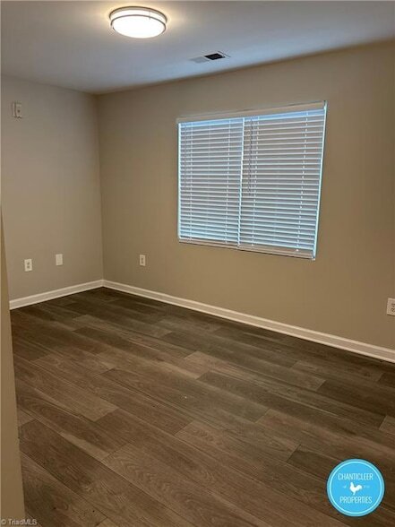 Photo - 1041 W Barton St Unit N