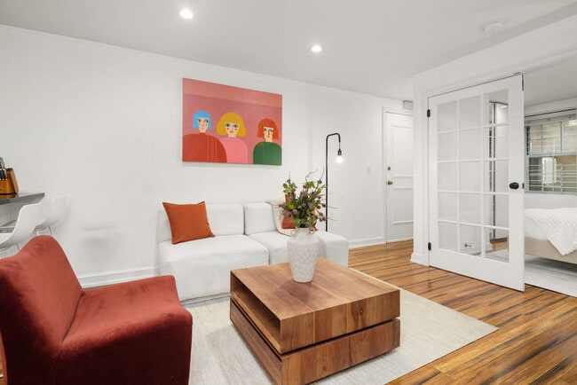 Photo - 49 W 16th St Unit ID1289703P