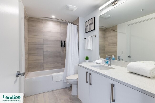 Photo - 200 NE 1st Ave Unit 832