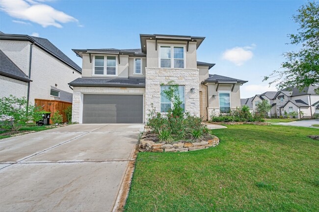 Building Photo - 7727 Pleasant Crst Dr