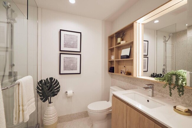 Photo - 360 W Illinois St Unit ID407362P