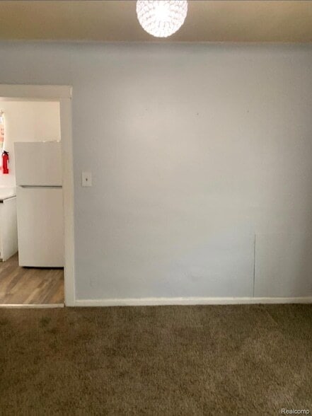 Photo - 2032 Utley Rd