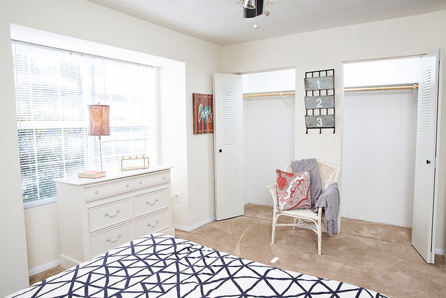 Photo - Galleria Pointe Apartments and Townhomes