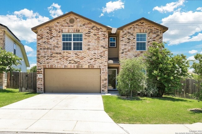 Building Photo - 2850 Lindenwood Run
