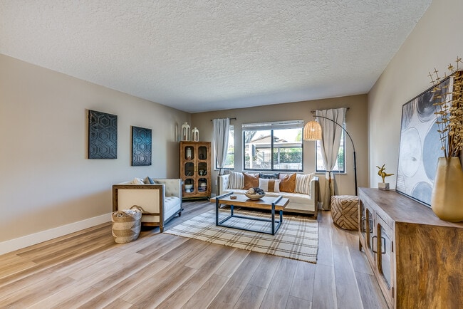 Photo - Aventine at Daytona Beach