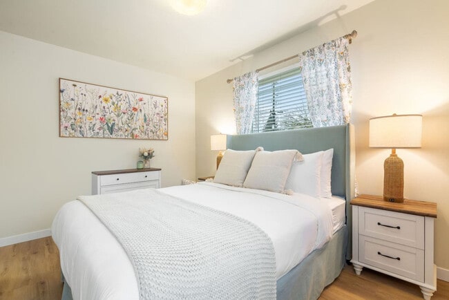 Photo - 10403 Dekoven Dr SW Unit ID1231232P