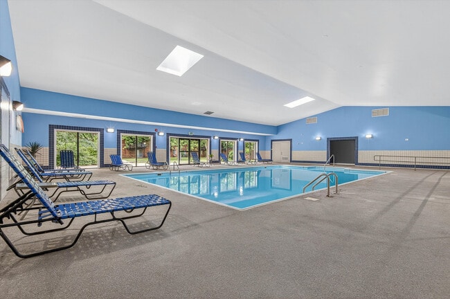 18-Indoor Pool - Park West