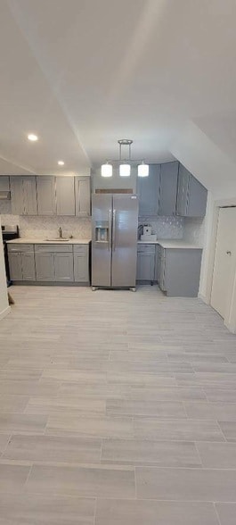 Building Photo - 101-48 95th St