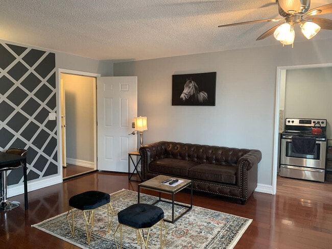 Building Photo - 300 Peachtree St Unit ID1299382P