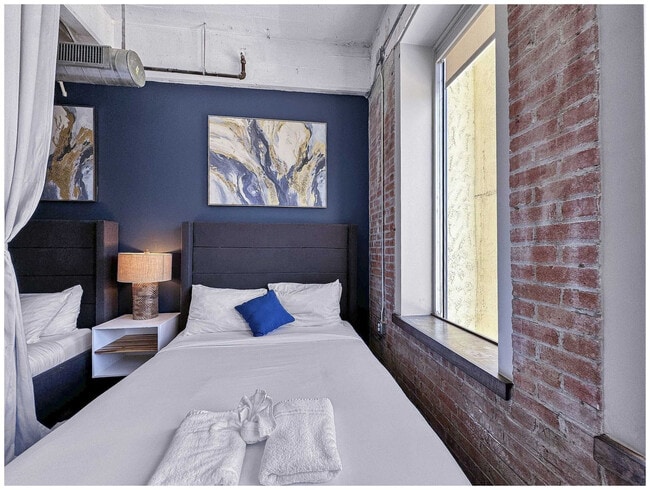 Photo - 555 Evergreen St Unit ID1075579P