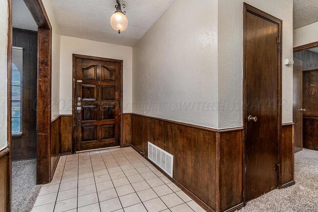 Photo - 5712 SW 48th Ave