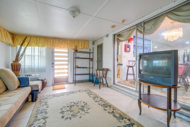 Photo - 280 NW 207th St Unit ID1307402P