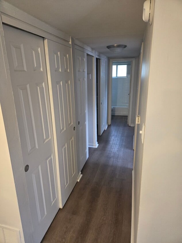 Floor Plan - 2x1B R-Prem